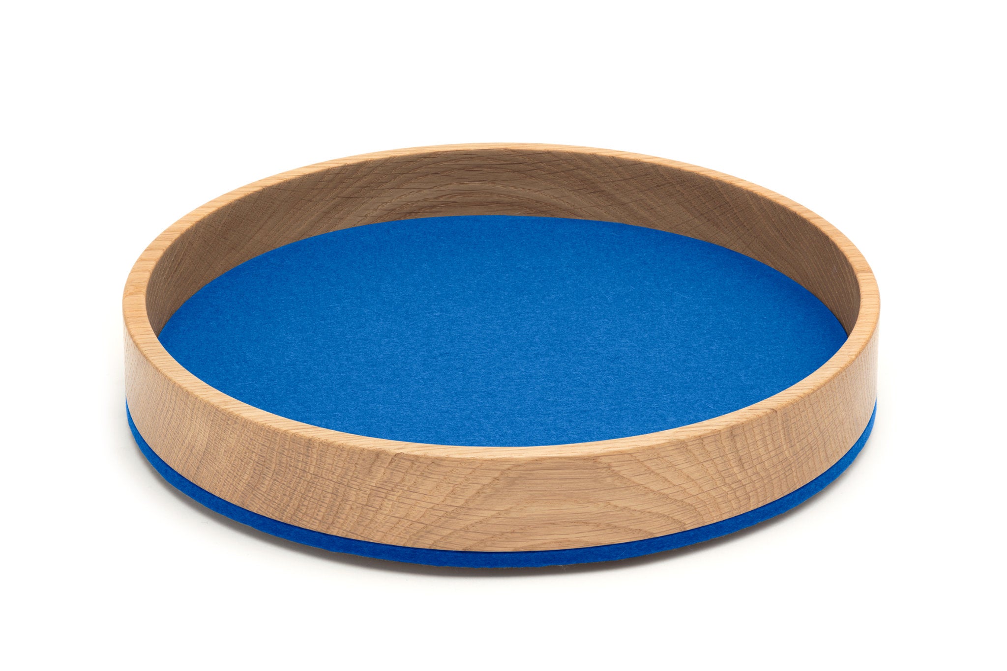 Rundes Tablett Bowl M von Hey-Sign aus Eichenholz und Wollfilz in der Farbe Blau