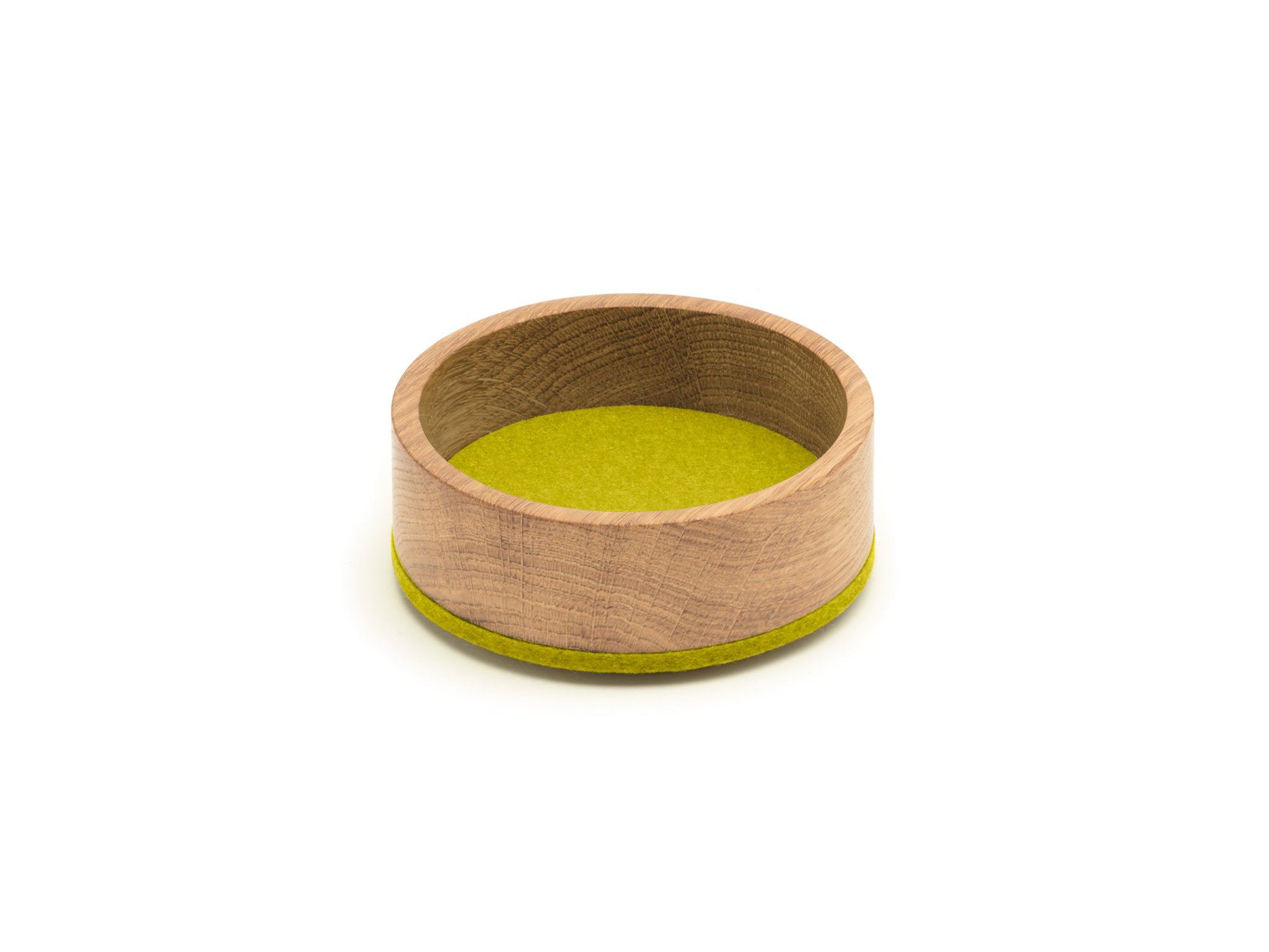 Rundes Tablett Bowl S von Hey-Sign aus Eichenholz und Wollfilz in der Farbe Verde